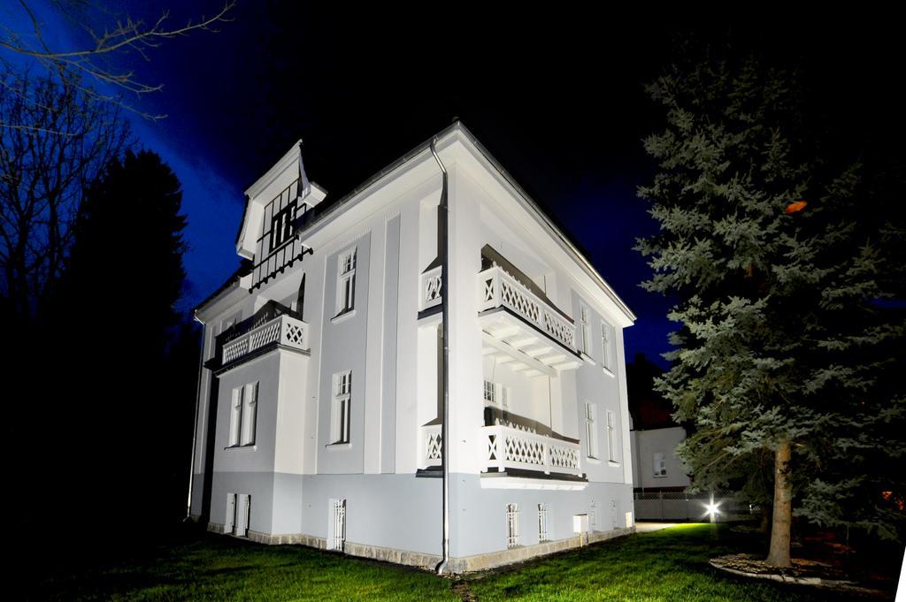 Villa Cervi Cieplice Jelenia Góra Εξωτερικό φωτογραφία